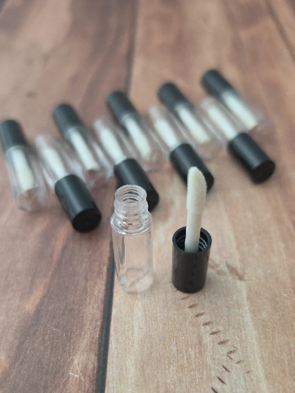 Set of 10 Clear Plastic Lipstick Samplers